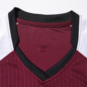 Benutzer definierte schnell trocknende atmungsaktive Fußball trikot Hochwertige Uniform-Sets 100% Baumwolle Polyester Sport bekleidung Erwachsene Uniformen Set 2022 - Product Image 4