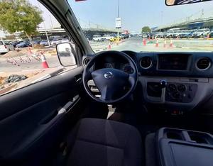 Nuevas llegadas para el mercado global 2021 Nissan Urvanns N V 3 5 0 - Product Image 3