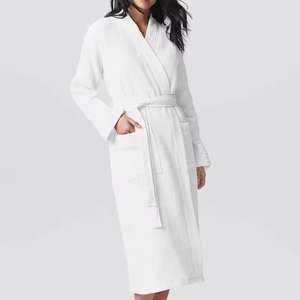 ชุดคลุมอาบน้ำสองชั้นหรูหราน้ำหนักเบาสำหรับผู้หญิงชุดยาวสไตล์โรงแรมร้านเสริมสวยทั้งชายหญิงรุ่นฤดูหนาว - Product Image 1