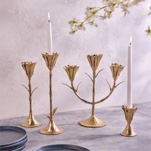 Porte-bougie en métal artisanal vintage en forme de jonquille, bougeoir décoratif en fer floral, centre de table de mariage, décoration d'intérieur - Product Image 4