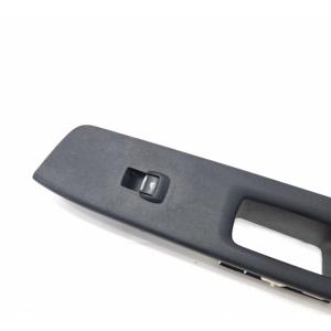 แผงปุ่มด้านหน้าขวาฟอร์ด อีโคสปอร์ต ซีรีส์ GN15-14529-AA (12>) - Product Image 5
