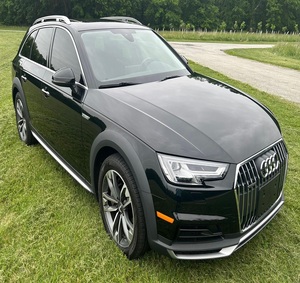 Audi A4 Allroad Quattro Premium Plus 2018, 4 cylindres, transmission intégrale, très bien équipée - Product Image 1