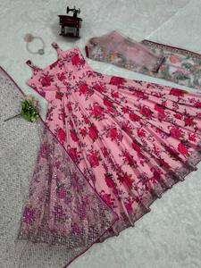 Dernier Designer Papillon Net Fil Séquence Travail Anarkali Robe Par FabZone - Product Image 3