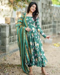 Ropa de fiesta india de lujo de diseñador, traje Anarkali floral verde elegante, Ropa Étnica de estilo Bollywood Dupatta para mujer para invierno - Product Image 2