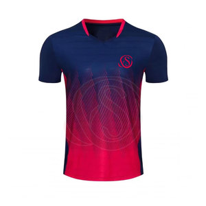 Maillot de football personnalisé pour homme, 100 % polyester, impression par sublimation, respirant, séchage rapide, confortable, manches courtes, vêtements de sport - Product Image 1