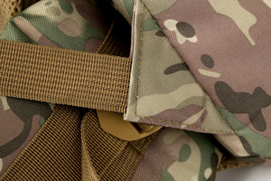 Bolsa Táctica Impermeable de Gran Tamaño con Estampado de Selva y Bosque, con Marco Metálico, Capacidad de 35-80L, para Campismo y Senderismo al Aire Libre - Product Image 4