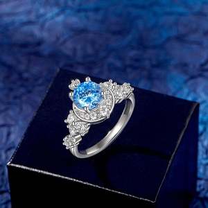 Bague de fiançailles Jeulia Classic Star and Moon en saphir naturel en platine - Product Image 6