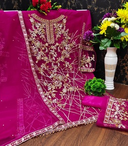 Elegante Salwar Kameez Indio Moderno de Primera Calidad con Tela de Red y Dupatta para Fiestas, Bodas y Eventos, <span class=keywords><strong>Ropa</strong></span> India Premium - Product Image 2