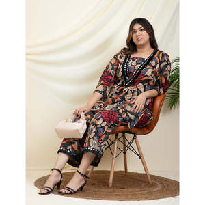 Ensemble coordonné DEEBACO pour femmes, imprimé floral, grande taille, Kurti à col en V avec dentelle et pantalon longueur cheville, tenue occidentale en 2 pièces - Product Image 1