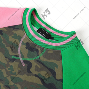 Sudadera de Felpa con Camuflaje Personalizado, Color Rosa Verde, con Cresta de Chenilla, Estilo Alpha Kapa Alpha, Sudadera de la Fraternidad Griega, Ropa de Sororidad al por Mayor - Product Image 5