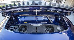 2023 911 Carrera T Coupé Twin-Turbo Flat-6, Bleu Gentian Métallisé, Non Modifié - Product Image 6