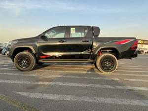 NOUVEAU TOYOTA HILUX GR SPORT DOUBLE CABINE 2026, 4 PORTES, 4.0L ESSENCE, 6 CYLINDRES, TRANSMISSION AUTOMATIQUE, TURBO, PANORAMIQUE, LED - Product Image 3