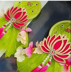 Shubh Labh Lotus Colgante de pared Diwali especial Lotus Hangings para decoración Floral Wall Hangings Temple Decor Pooja Room - Product Image 3