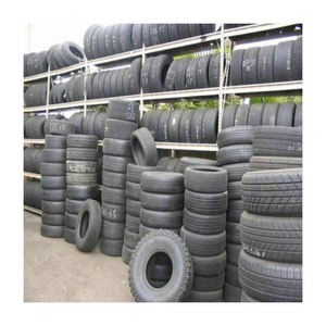 Pneus hors route d'occasion parfaits pour les camions et les VUS - Product Image 4