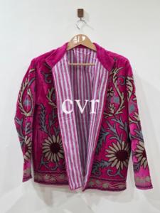 เสื้อโค้ทกำมะหยี่ปักมือ คอจีน แขนยาว ลายดอกไม้ สไตล์จีน ไซส์ใหญ่ เสื้อคลุมฤดูหนาวสำหรับผู้หญิง - Product Image 3