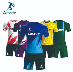 Uniforme de football confortable fabriqué par des professionnels, uniforme de football de produit très demandé pour les hommes - Product Image 4