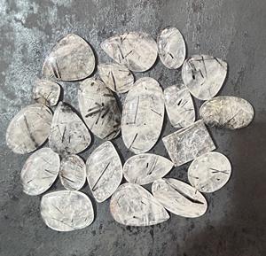 Tourmaline noire naturelle, taille ovale, cabochon, pointe de cristal pour cheveux, pierres brutes en vrac, prix de gros pour la fabrication de bijoux, quartz - Product Image 3