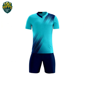 ชุดเครื่องแบบฟุตบอลสำหรับคลับและโรงเรียนผลิตตามแบบวัสดุแห้งเร็ว - Product Image 2