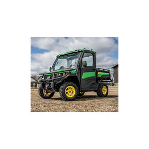 Vehículo utilitario John Deer RTV, máquina resistente y duradera diseñada para la agricultura, el transporte y el uso en el campo - Product Image 5