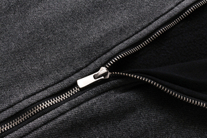 Al por mayor OEM Sudadera con capucha de invierno de peso pesado 500GSM con cremallera completa, estilo streetwear de diseñador personalizado, con insignia desgastada y efecto stone - Product Image 3