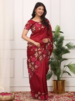 Sari en soie exclusif pour mariage avec broderie lourde et élégante, et un chemisier prêt-à-porter élégant pour un look de soirée