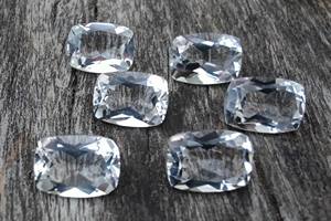 AAA + คริสตัลธรรมชาติคุณภาพสูงควอตซ์เหลี่ยมเพชรพลอยตัดเป็นเหลี่ยมสีขาวอัญมณีหลวม - Product Image 3