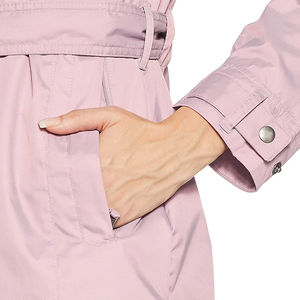 Chubasquero a prueba de viento Premium para mujer con bolsillos, elegante chaqueta de senderismo con capucha y material transpirable para protección contra todo tipo de clima - Product Image 6