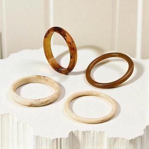 Brazalete de resina epoxi Premium Diseño artístico hecho a mano con acabado brillante de F S International - Product Image 2