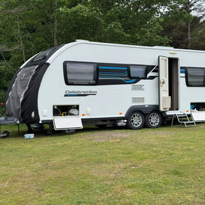 Compre una caravana que cumpla con las normas australianas, una remolque de camping RV con características de confort de primera calidad para acampar y viajes largos. - Product Image 1