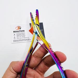 Pince multifonctionnelle personnalisée d'extension de cheveux de marque privée outils d'extension de cheveux en acier durable arc-en-ciel Plasma design incurvé - Product Image 4