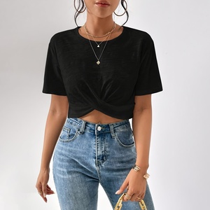 Camiseta Corta Elegante para Mujer al por Mayor, Top Casual de Manga Corta para Verano, Moda Urbana de Algodón Suave, Ajuste Delgado - Product Image 1