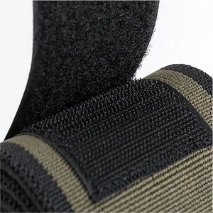 2025 Wraps de poignet de poids lourd Cross Training Gym Wraps Top Seller 2025 Étiquette personnalisée pour une utilisation en toute sécurité - Product Image 5