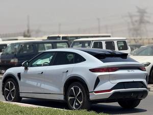 SONG L 2024-2025 EXCELLENT VÉHICULE ÉLECTRIQUE QUATRE ROUES MOTRICES EV avec une autonomie de 501-600 km et une puissance de 300 KW - Product Image 4