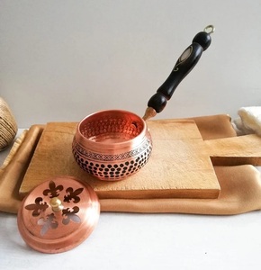 Quemador de Incienso Religioso de Cobre de la Mejor Calidad de Exportación con Diseño Martillado Duradero, Colores Personalizados y Precio al por Mayor - Product Image 6