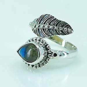 Boho-Style Labradorite Leaf Ring Handmade 925 Sterling Silver Perfect November Birthstone Jewelry for Her Gift - Product Image 2