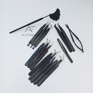 Pince à cils et sourcils avec logo personnalisé noir mat noir ensemble avec ciseaux à ressort pince à épiler volume cils en acier inoxydable massif - Product Image 2