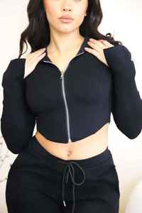 Ensemble survêtement 2 pièces en molleton 480 GSM 100% coton uni, personnalisable, streetwear, pantalon de jogging et crop top, vente chaude 2025 - Product Image 5