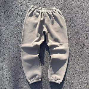 Pantalones Deportivos Personalizados de Lona con Rayas, Logotipo Bordado, 100% Algodón, Estilo Baggy, para Hombre - Product Image 4