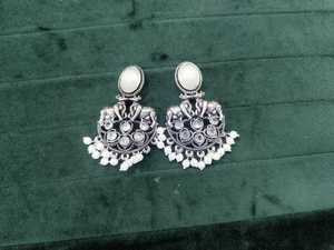 Hot Selling Silver <b>Vintage</b> Shadow <b>Earrings</b> for Women Western <b>Earrings</b> Elegant <b>Vintage</b> Style <b>Earring</b> Display - Product Image 3