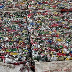 Aluminium de qualité industrielle en balles, provenant de canettes de boissons usagées, pureté élevée 99,9% - Product Image 2