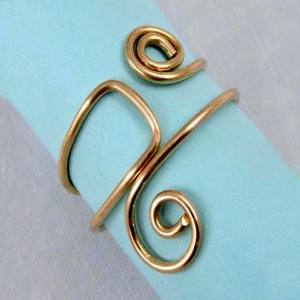 Servilleteros de diseño en relieve chapados en cobre personalizados Servilletero redondo chapado en oro rosa de diseñador de metal - Product Image 3