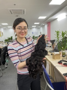 Extensiones de Cabello Natural Remy Virgen de Alta Calidad, Fabricadas en Vietnam, con Doble Trama y Trama de Piel, Ondulado Natural Profesional - Product Image 3