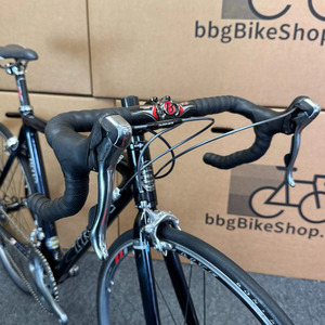 สำหรับจักรยานเสือหมอบ Madone SL 5.9 OCLV 110 ปี 2006 ขนาด 52 ซม. 24 สปีด คาร์บอนไฟเบอร์ เบรกดิสก์ แป้นเหยียบธรรมดา โช้คเหล็ก/อลูมิเนียมอัลลอย - Product Image 5