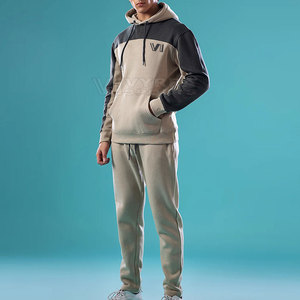 OEM Customized Design <b>Pullover</b> <b>Men</b> Tracksuit High Quality Casual Wear <b>Men</b> Tracksuit For Sale - Product Image 1