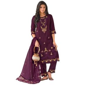 Dernier Designer Viscose Velvet Broderie Séquence Salwar Costume Vêtements Indiens et Pakistanais par Fab Zone - Product Image 1