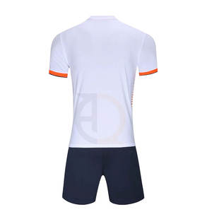 Uniforme de Fútbol de Poliéster Ligero de Alta Calidad para Adultos, Estilo Conjunto, Servicio OEM, Superventas - Product Image 2