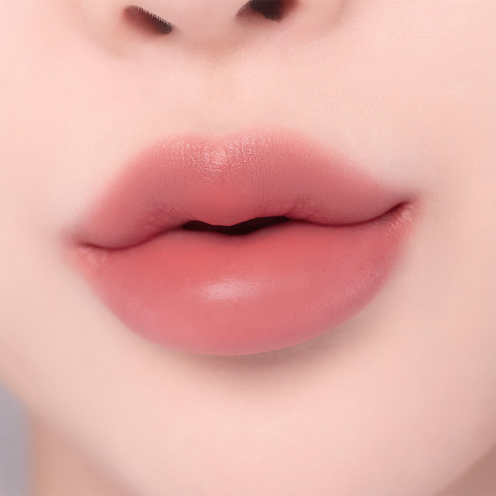 สีชมพูอ่อน