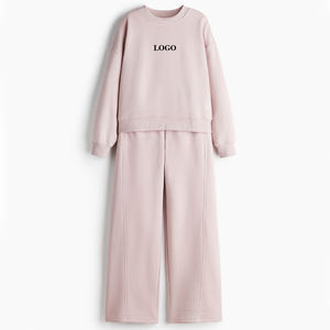 Ensemble de survêtement en molleton doux pour femmes tendance 2026, haut à manches longues confortable et décontracté et pantalon assorti pour un usage décontracté - Product Image 1