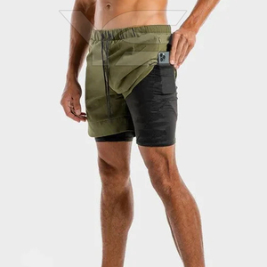 Men's Gym Workout Shorts Double <b>Layer</b> Shorts Casual High Street Style Drawstring Waist Closure Solid Pattern Plain Dyed Shorts - Product Image 2