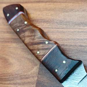 Couteau de chasse en acier damassé fait à la main avec gaine en cuir idéal pour hacher le camping, la randonnée-Support OEM à lame fixe Full Tang - Product Image 3